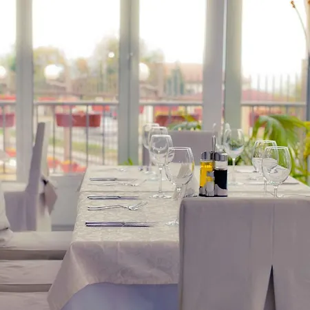 Hotel Trakata 3*