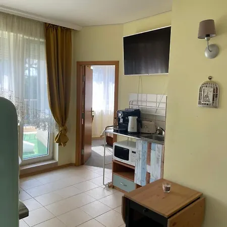 Trakata 3*